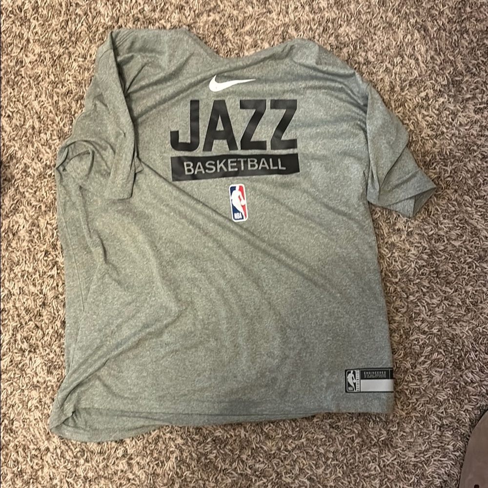 Nike Jazz Basketball Heather Gray Tee
